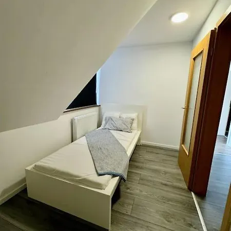Homeberg - Feine 3 Zimmer, 4 Betten, 60qm In Lage