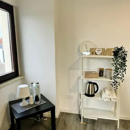 Apartment Homeberg - Feine 3 Zimmer, 4 Betten, 60qm In Lage Duisburg